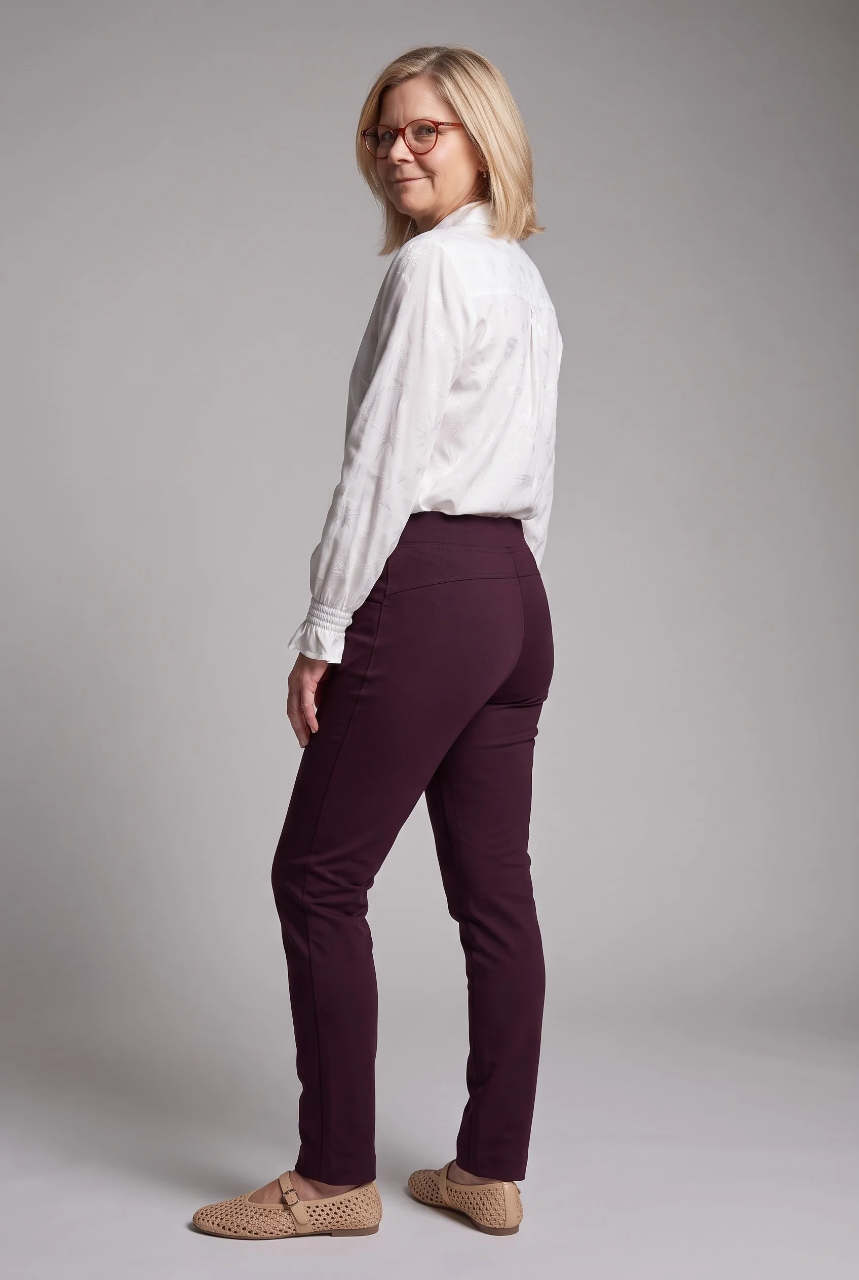 Suzy's Slim bordeaux 4 pockets - Bordeaux zijkant - LMW04Z04